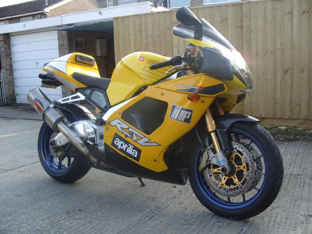 2001 aprilia rsv mille r